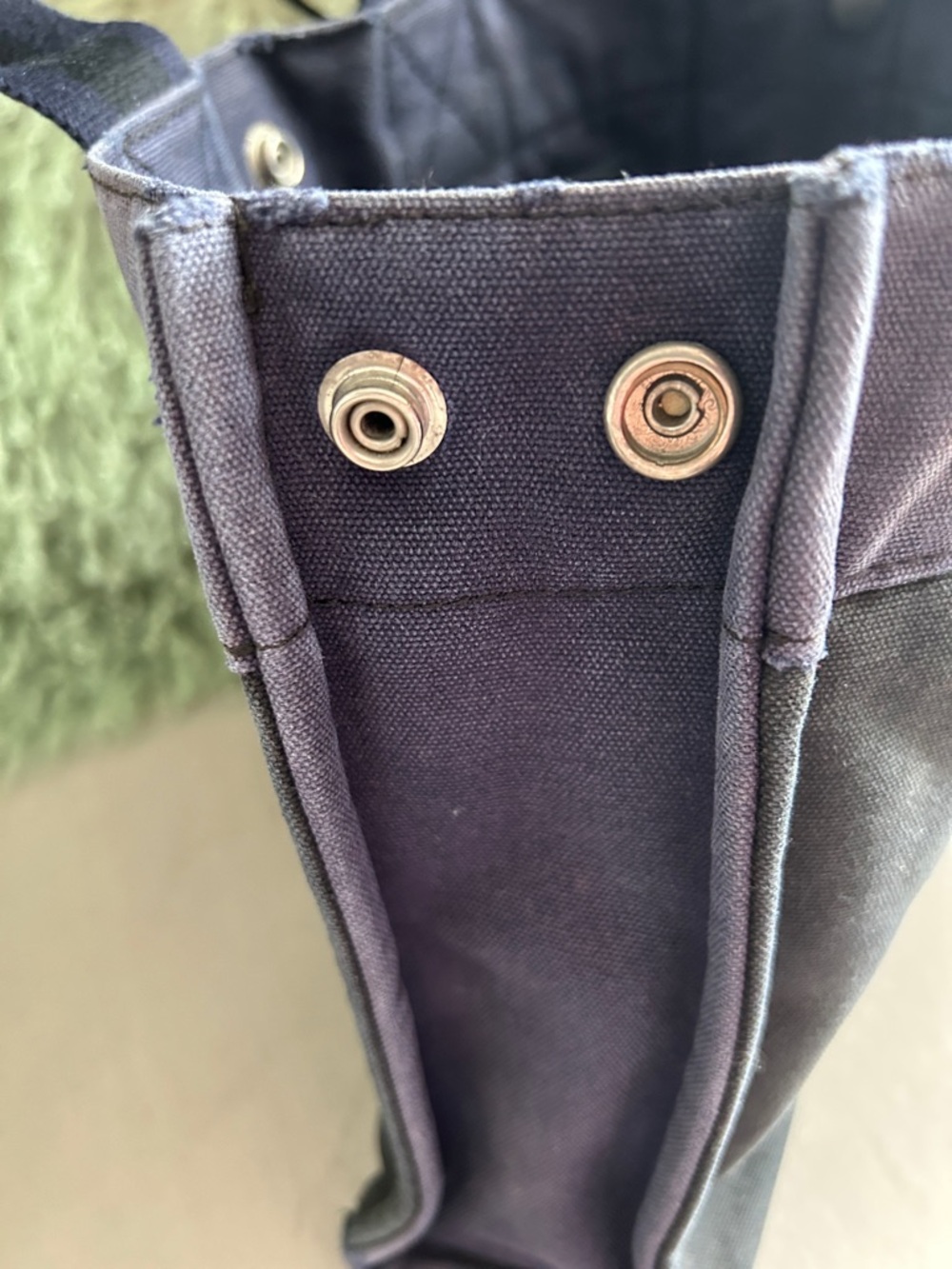 Hermès Fourre-Tout Canvas Tote – Classic Everyday Luxury - Picture 12 of 16